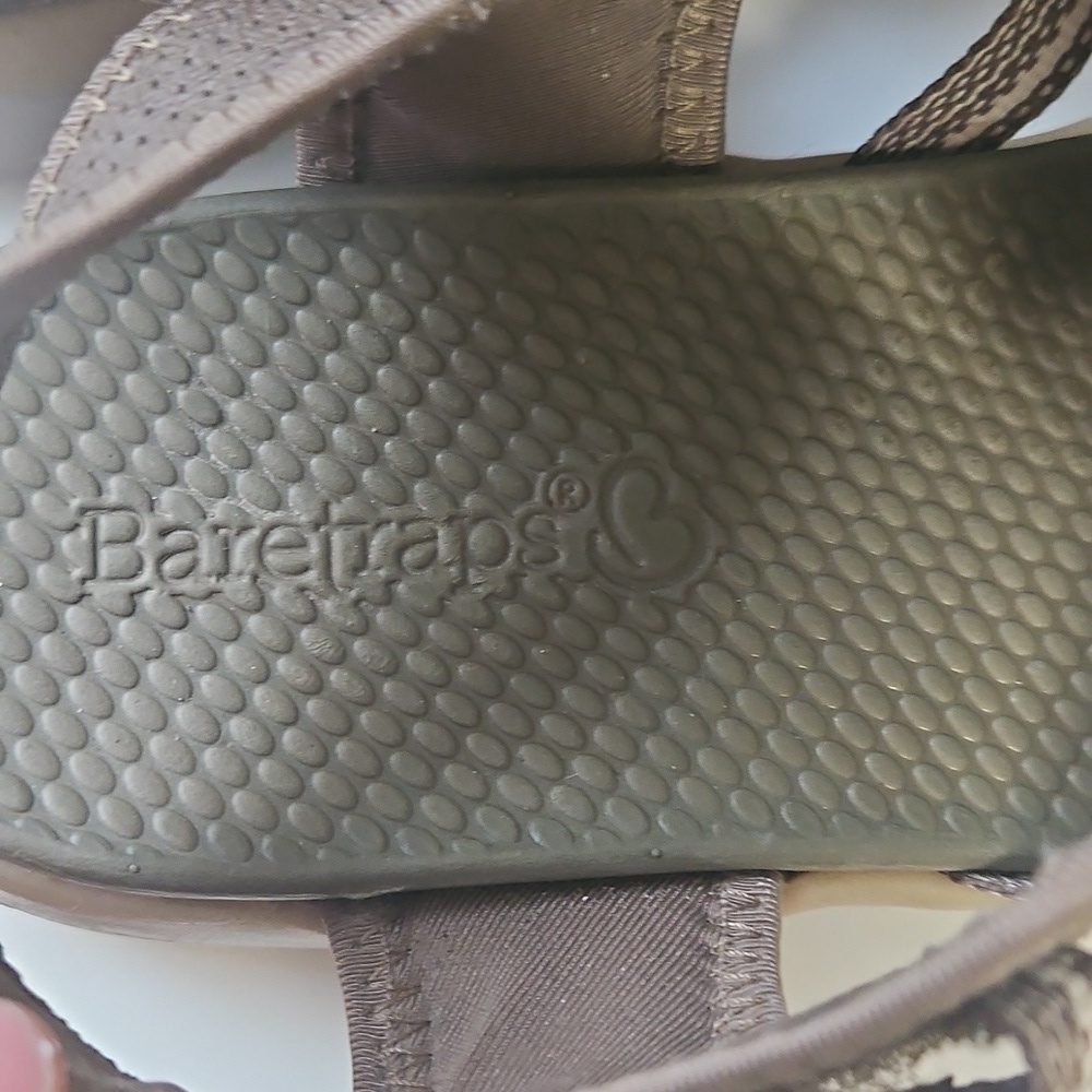Baretraps- Sandals Women's 8M Khaki Lana, Hook & Loop - Picture 7 of 10
